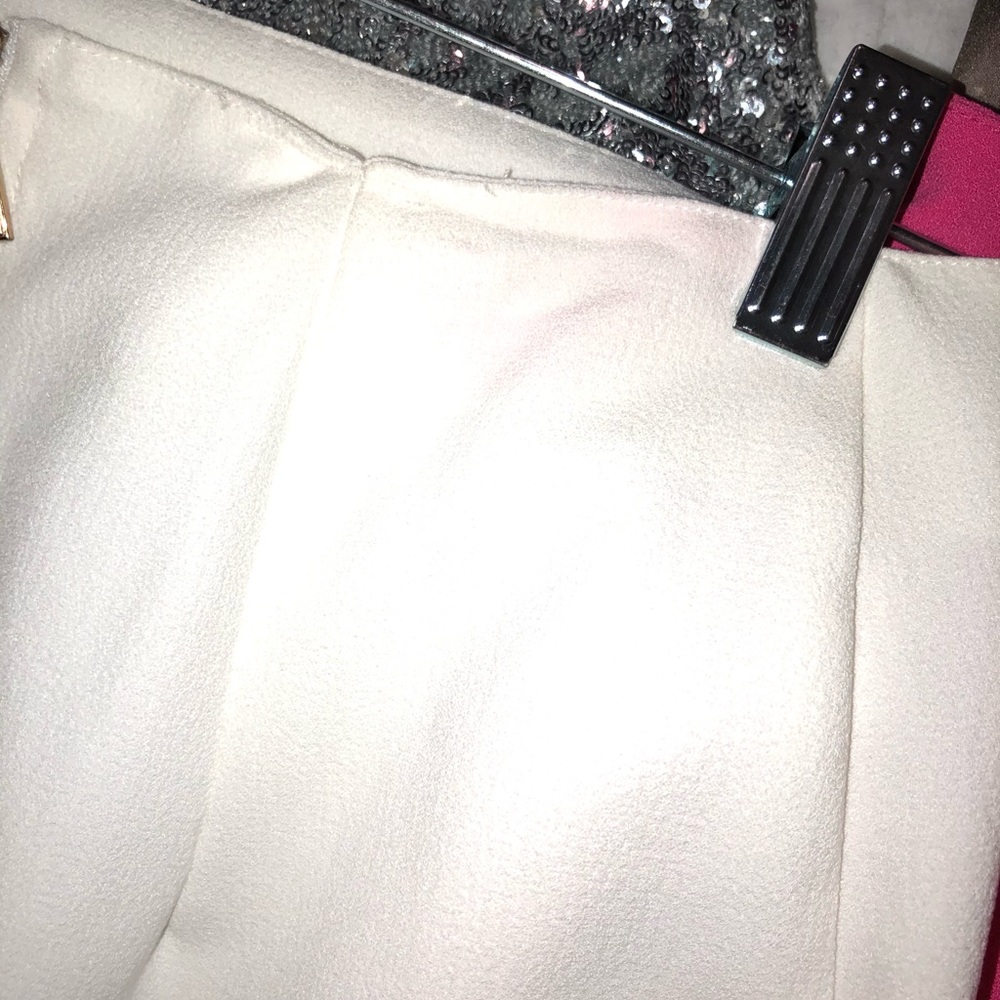 High waisted skirt